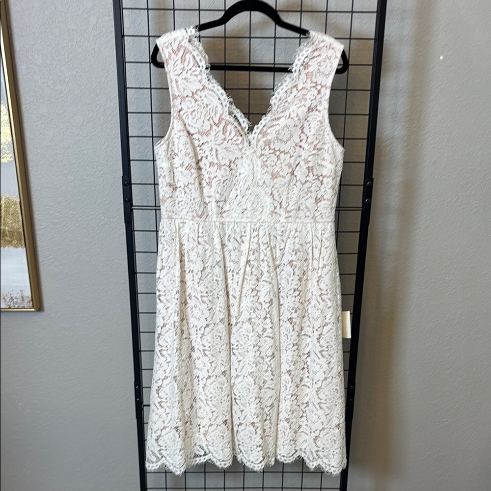 Lulu's Ivory Lace V-Neck Midi Dress